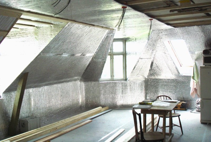 Efterisolering af loft – bedre varme og lavere regninger - ISO Team Nordic